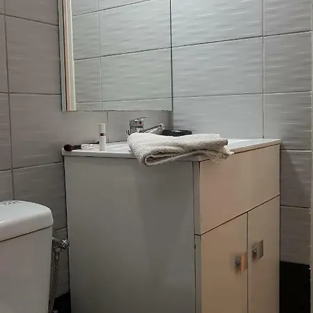 Elisavet Apts شقة