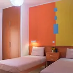 Elisavet Apts Κάβος